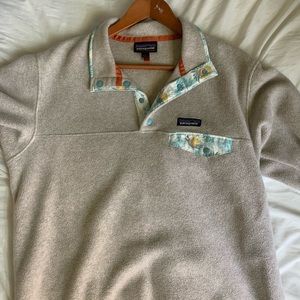 Patagonia pull over